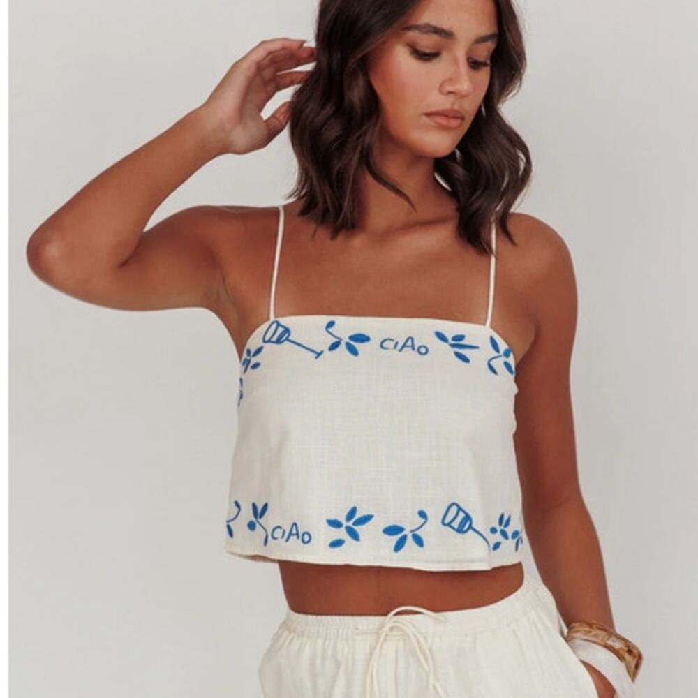 Selfie Leslie Sorrento Summer Embroidered Crop Top Beige